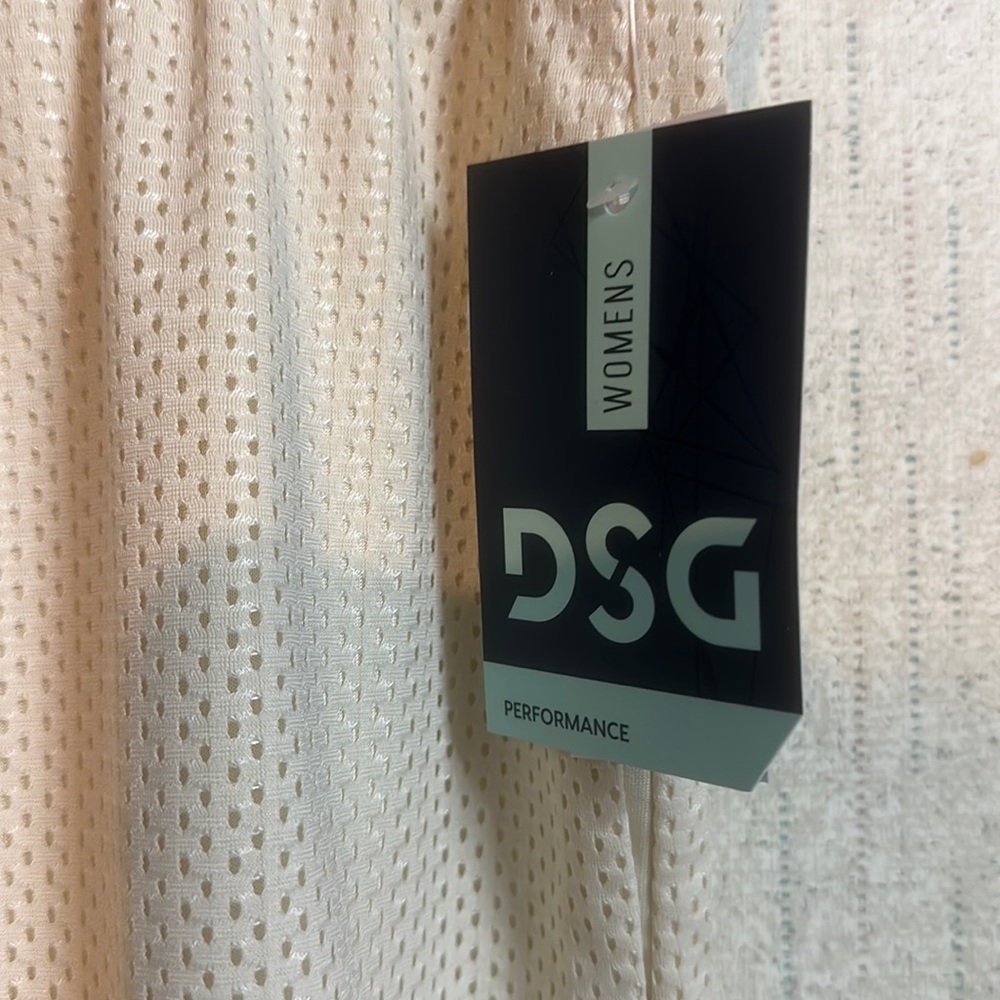 DSG DICK’S SPORTING GOODS 7” Mesh Shorts: LIGHT SAND: NWT: SIZE L - Picture 2 of 5